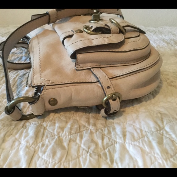 ❤️SOLD❤️COACH Cream CrossBody Leather Bag Zip Clos - Picture 2 of 8